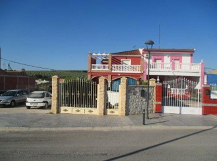 Casa en venta en Población de Arroyo, Palencia de 4 habitaciones