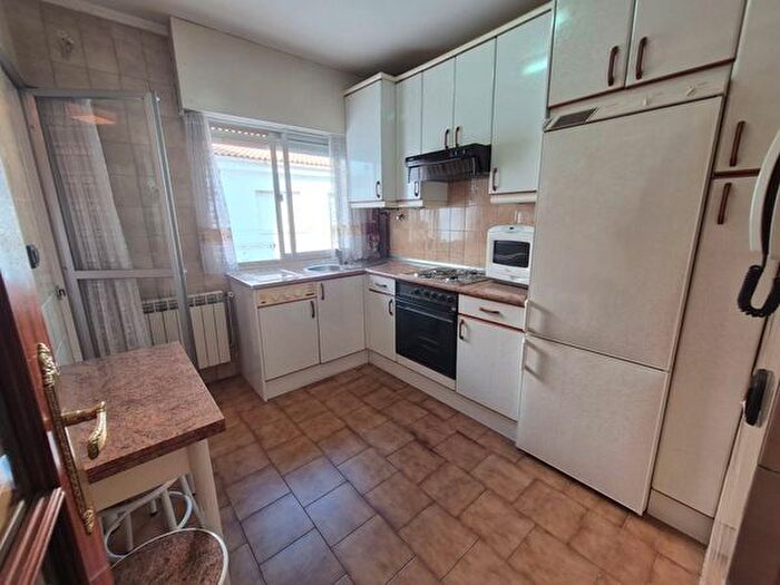 Casas en venta y pisos alquiler - 2