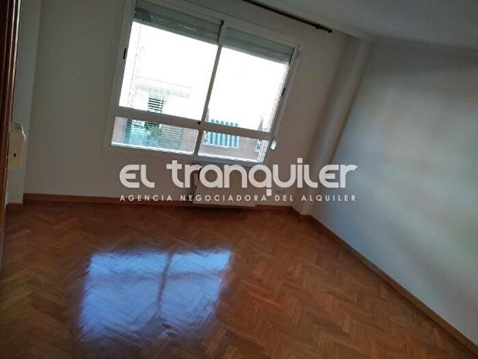 Piso en alquiler en Rozas Centro, Estación de 1 habitacion