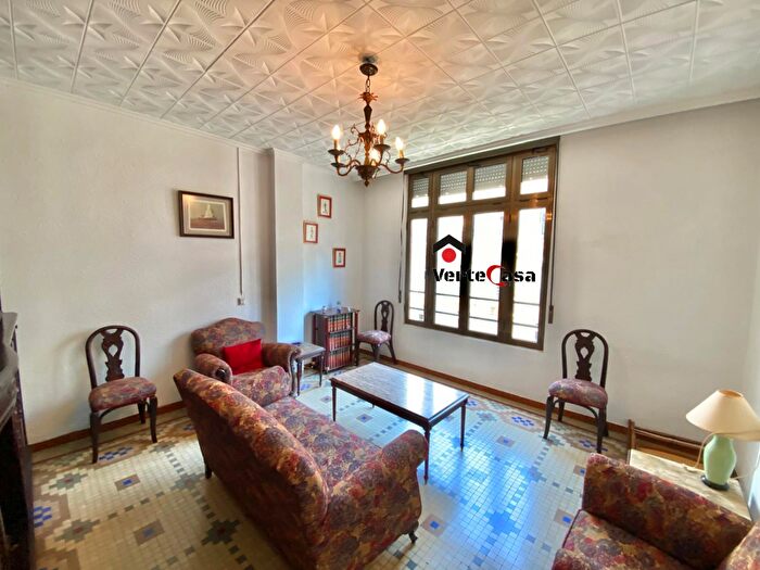 Casas en venta y pisos alquiler - 3