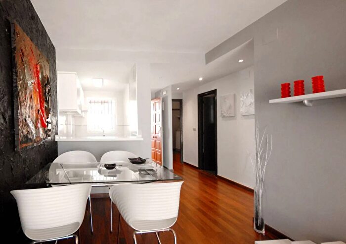 Casas en venta y pisos alquiler - 2