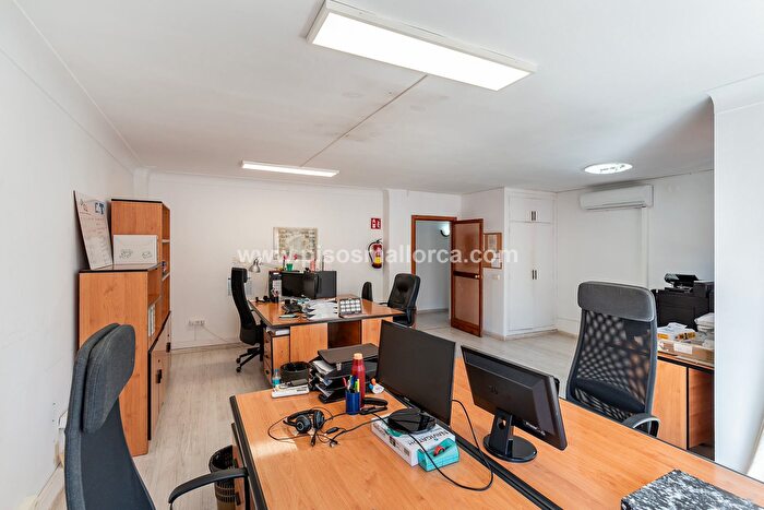 Casas en venta y pisos alquiler - 3