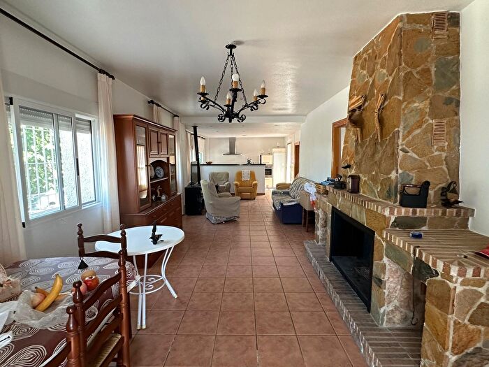 Casa en venta en Pedanías Norte, Torrealvilla de 2 habitaciones