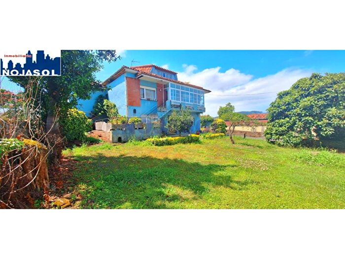 Casa en venta en Meruelo, Cantabria de 5 habitaciones