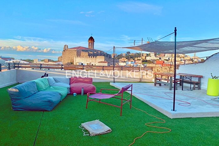 Casas en venta y pisos alquiler - 1