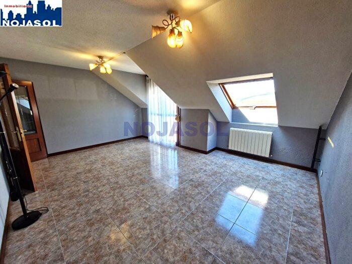 Casas en venta y pisos alquiler - 2