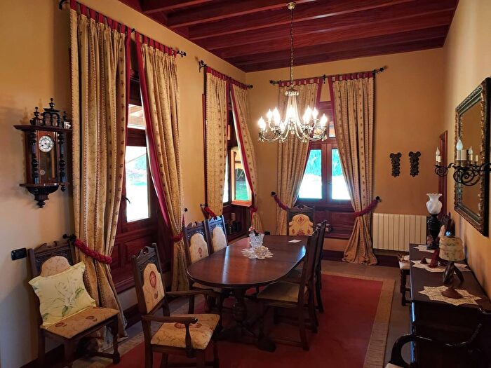 Casas en venta y pisos alquiler - 3