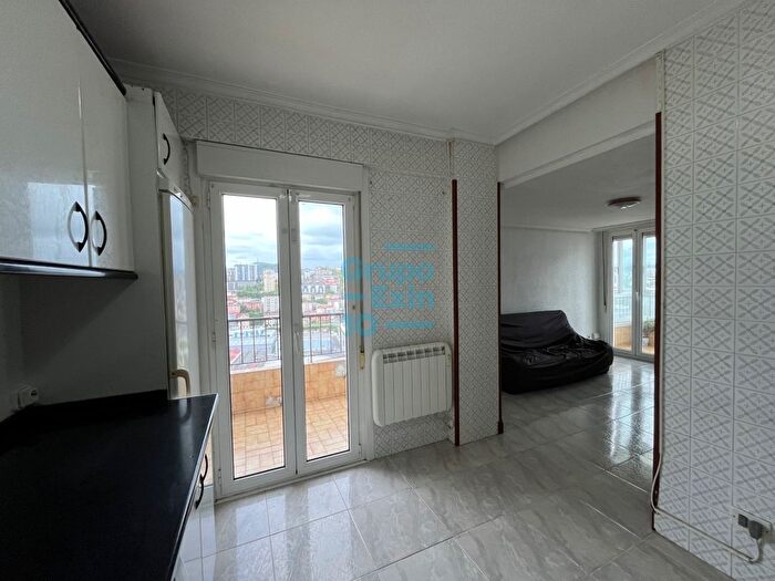 Casas en venta y pisos alquiler - 2