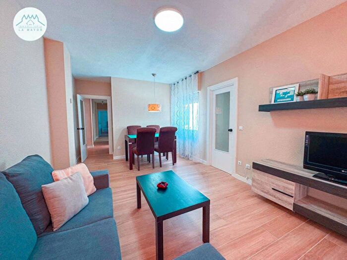 Casas en venta y pisos alquiler - 3