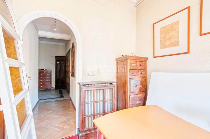 Casas en venta y pisos alquiler - 3