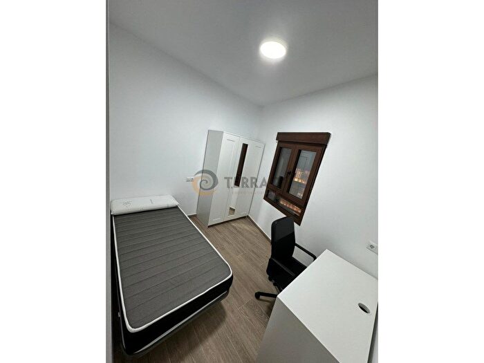Piso en alquiler en Avda de Madrid Pº de la Estación, Jaén Capital de 5 habitaciones