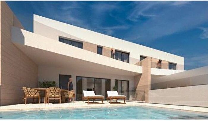 Casa en venta en Dolores, Alicante de 3 habitaciones
