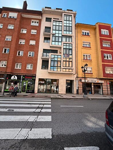 Casa en venta en Milán Pumarín Teatinos, Milán Pumarín de 1 habitacion