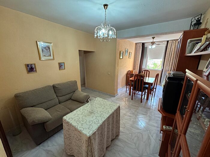 Piso en venta en Avenida Divina Pastora Plaza de Toros, Parque Avenida de 3 habitaciones