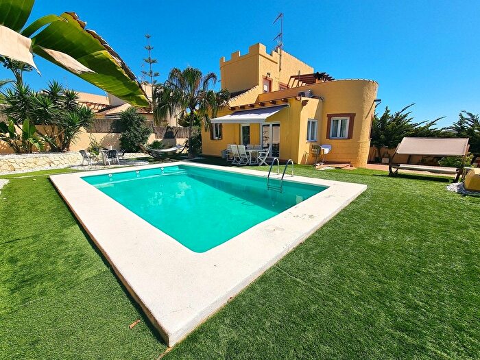 Casas en venta y pisos alquiler - 1