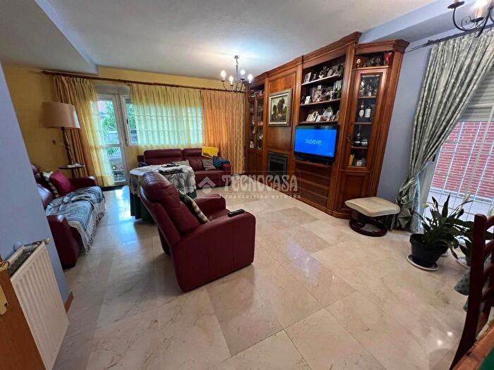 Casas en venta y pisos alquiler - 2