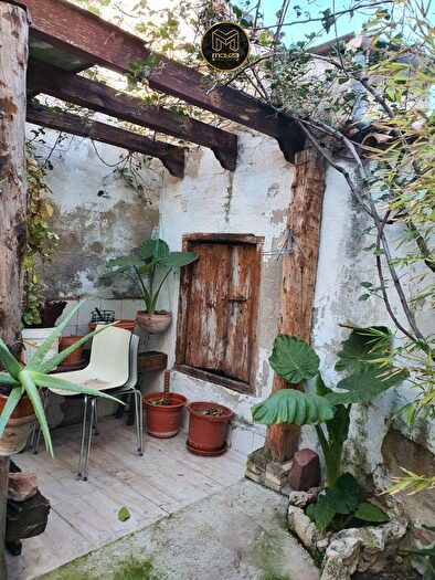 Casa en venta en Ctra Circunvalación La Magdalena, Jaén Capital de 3 habitaciones