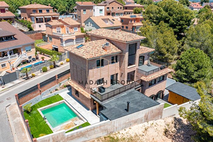 Casa en venta en Ciutat Jardí Bonanova, Calafell de 4 habitaciones