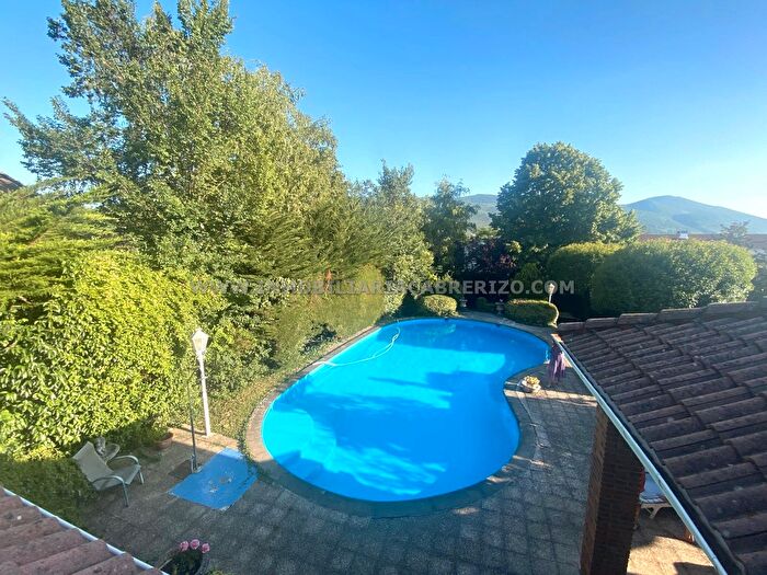 Casas en venta y pisos alquiler - 1