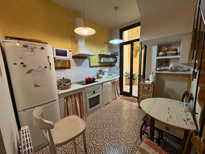 Casas en venta y pisos alquiler - 2