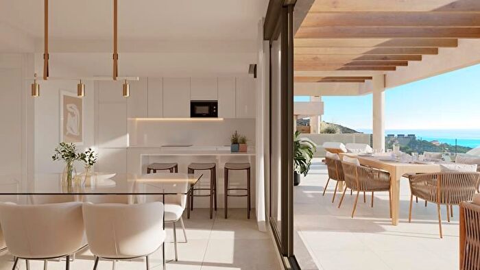 Piso en venta en La Alcaidesa, Cádiz de 3 habitaciones