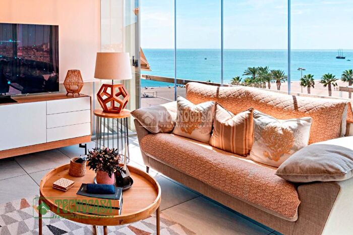 Piso en venta en Roquetas de Mar ciudad, El Puerto Romanilla de 3 habitaciones