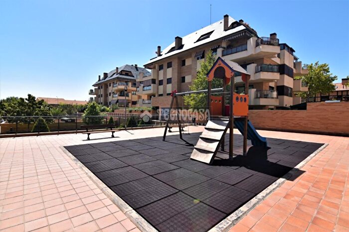 Casas en venta y pisos alquiler - 1