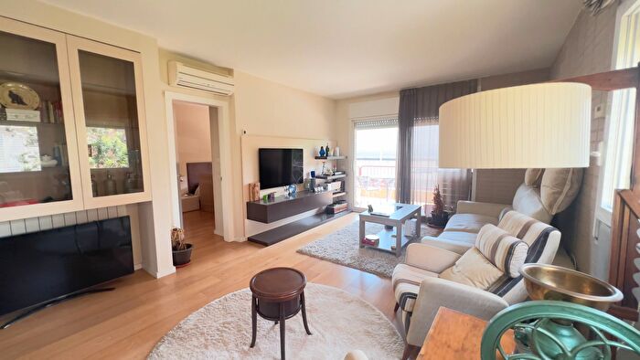 Piso en venta en La Devesa, Girona Capital de 3 habitaciones