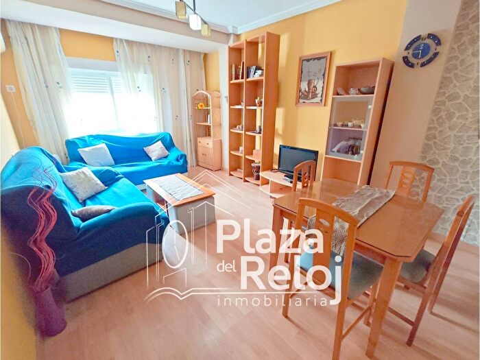 Casas en venta y pisos alquiler - 1