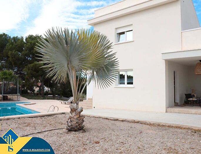 Casas en venta y pisos alquiler - 1