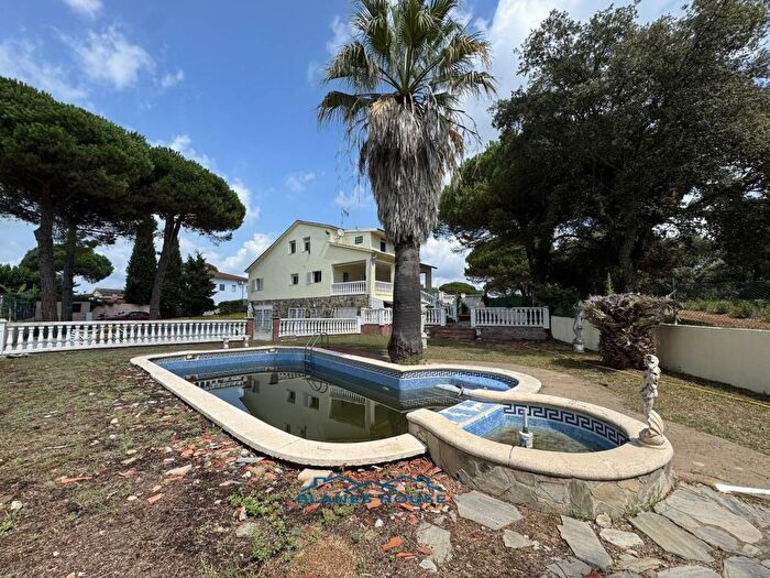 Casa en venta en Niàgara Parc Ágora Parc, Tordera de 5 habitaciones