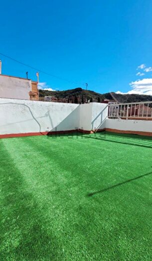 Casa en venta en Gátova, Valencia de 4 habitaciones
