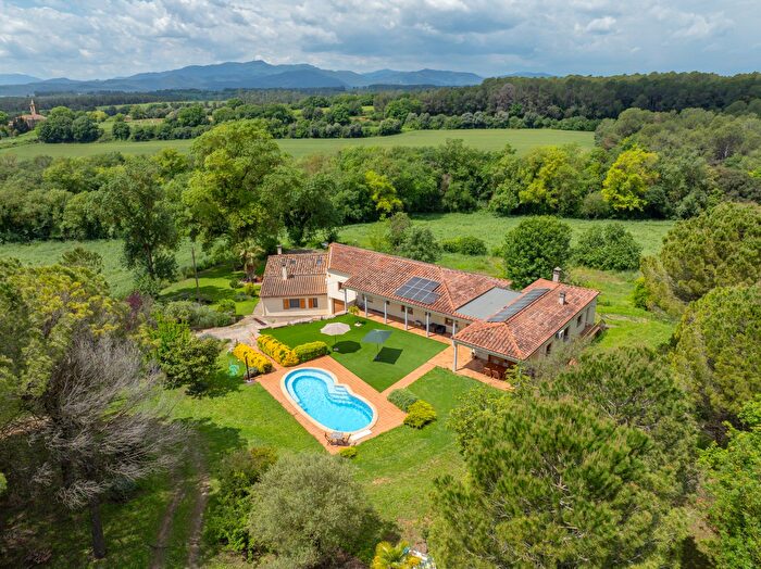 Casa en venta en Vilademuls, Girona de 11 habitaciones