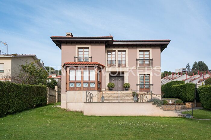 Casas en venta y pisos alquiler - 1