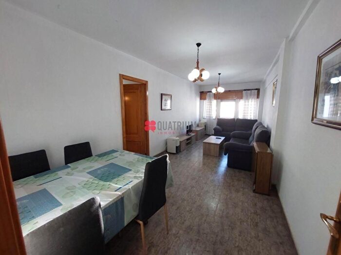 Casas en venta y pisos alquiler - 1