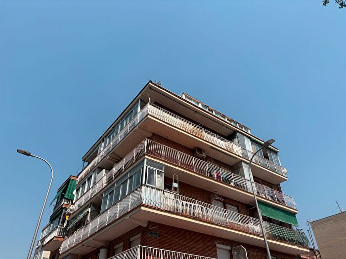 Piso en venta en Puente de Vallecas, Entrevías de 2 habitaciones