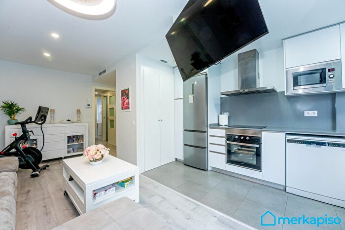 Casas en venta y pisos alquiler - 2