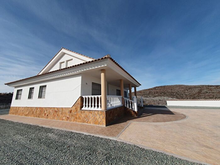 Casa en venta en Puerto Lumbreras, Murcia de 5 habitaciones