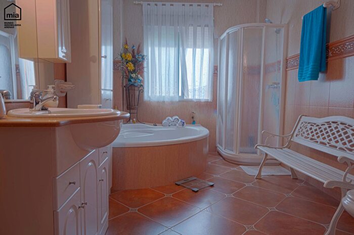 Piso en venta en Íllora, Granada de 3 habitaciones