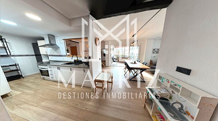 Casas en venta y pisos alquiler - 1