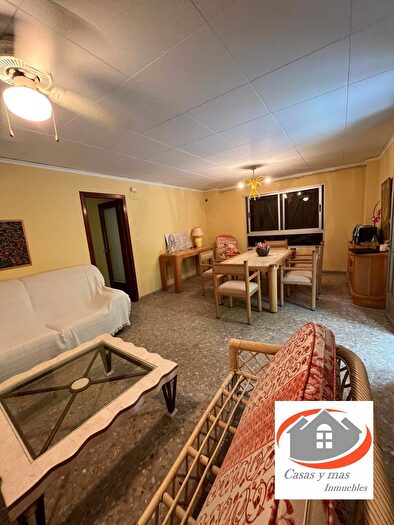 Casas en venta y pisos alquiler - 2