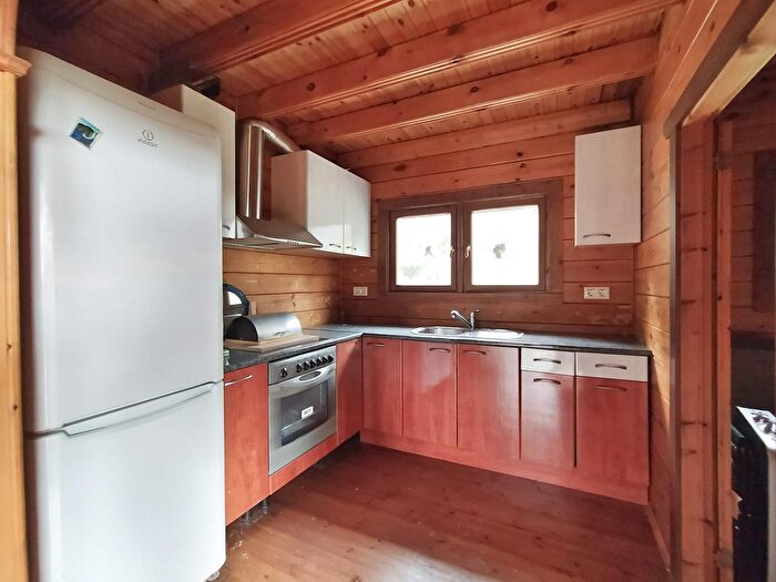 Casas en venta y pisos alquiler - 2