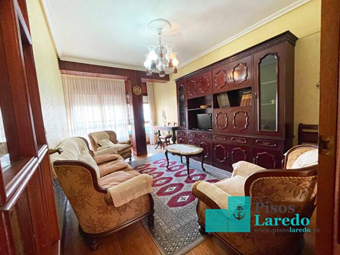 Casas en venta y pisos alquiler - 1