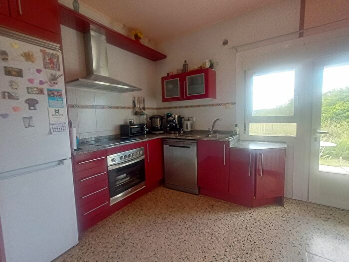 Casa en venta en Pueyo de Santa Cruz, Huesca de 5 habitaciones