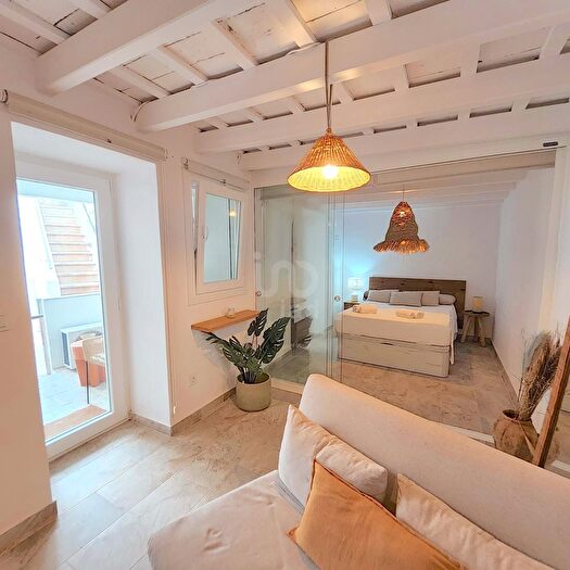 Casas en venta y pisos alquiler - 2