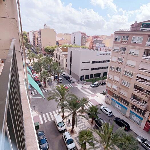 Casas en venta y pisos alquiler - 1
