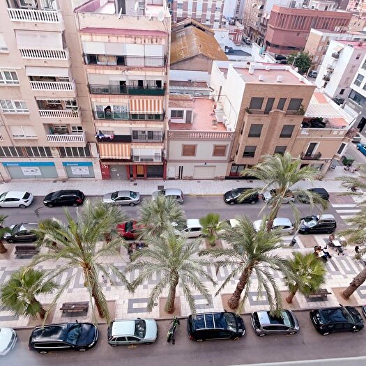 Casas en venta y pisos alquiler - 2