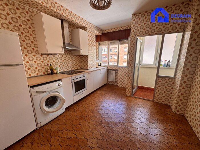 Casas en venta y pisos alquiler - 1