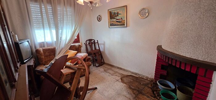 Casas en venta y pisos alquiler - 2