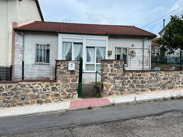 Casa en venta en Campoo de Enmedio, Cantabria de 3 habitaciones